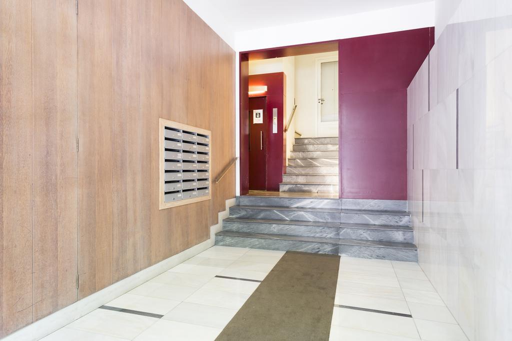 Habitat Apartments Garden View Барселона Екстериор снимка